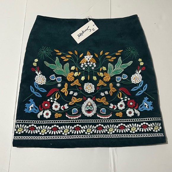 Simplee | Corduroy Embroidery Embellished Mini Skirt - Picture 2 of 4